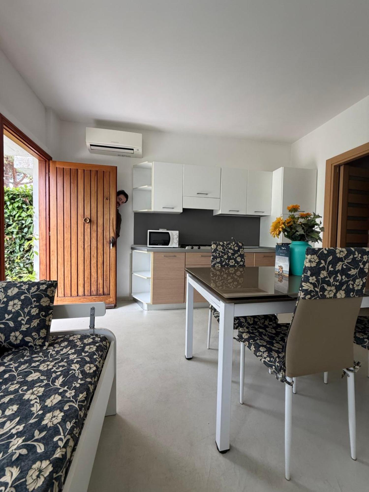 Aviotel Residence مارينا دي كامبو المظهر الخارجي الصورة